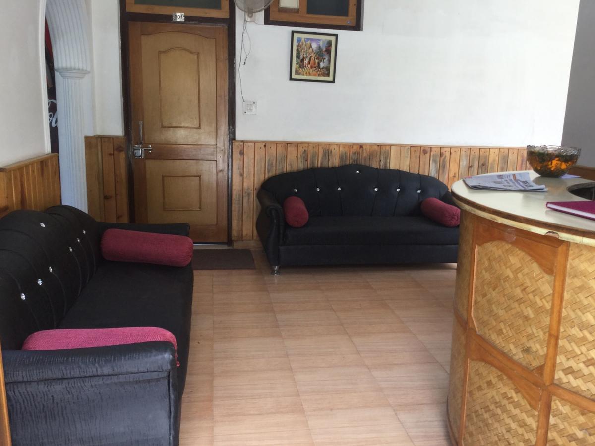 Hotel Sapphire Inn Bhīm Tāl Exterior foto